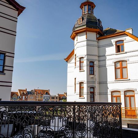 Hotel Des Brasseurs De Haan Bagian luar foto